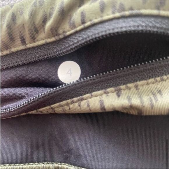 Lululemon Inspire Crop II Leggings Luxtreme in Dottie Dash Fatigue Green Black 4 - Picture 10 of 11